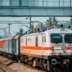 IRCTC टिकट बुकिंग में सावधान! फर्जी वेबसाइट से रहें दूर